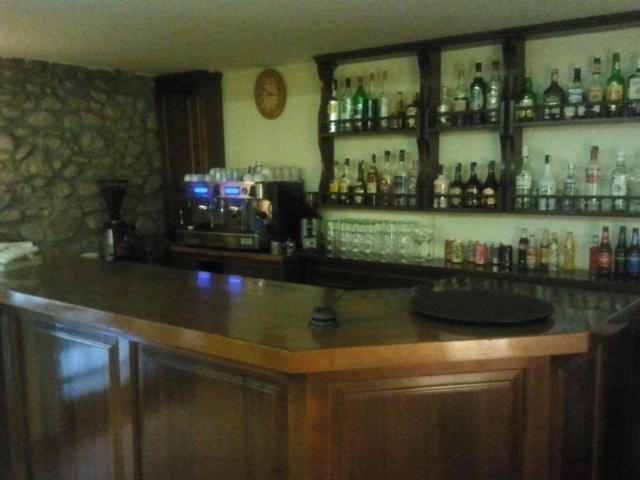 L'Argolla Hotel-Pizzeria Санта Колома де Фарнерс Екстериор снимка